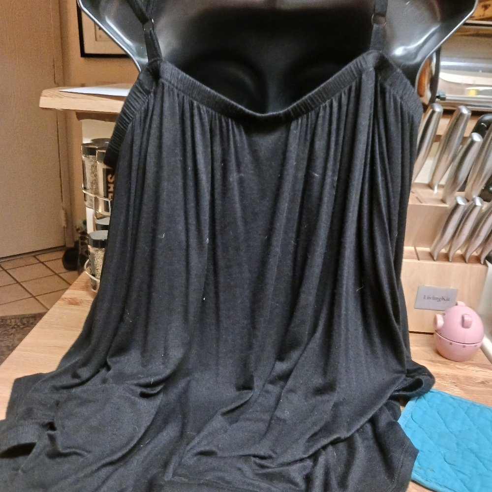 Cold shoulder top - Picture 3 of 7